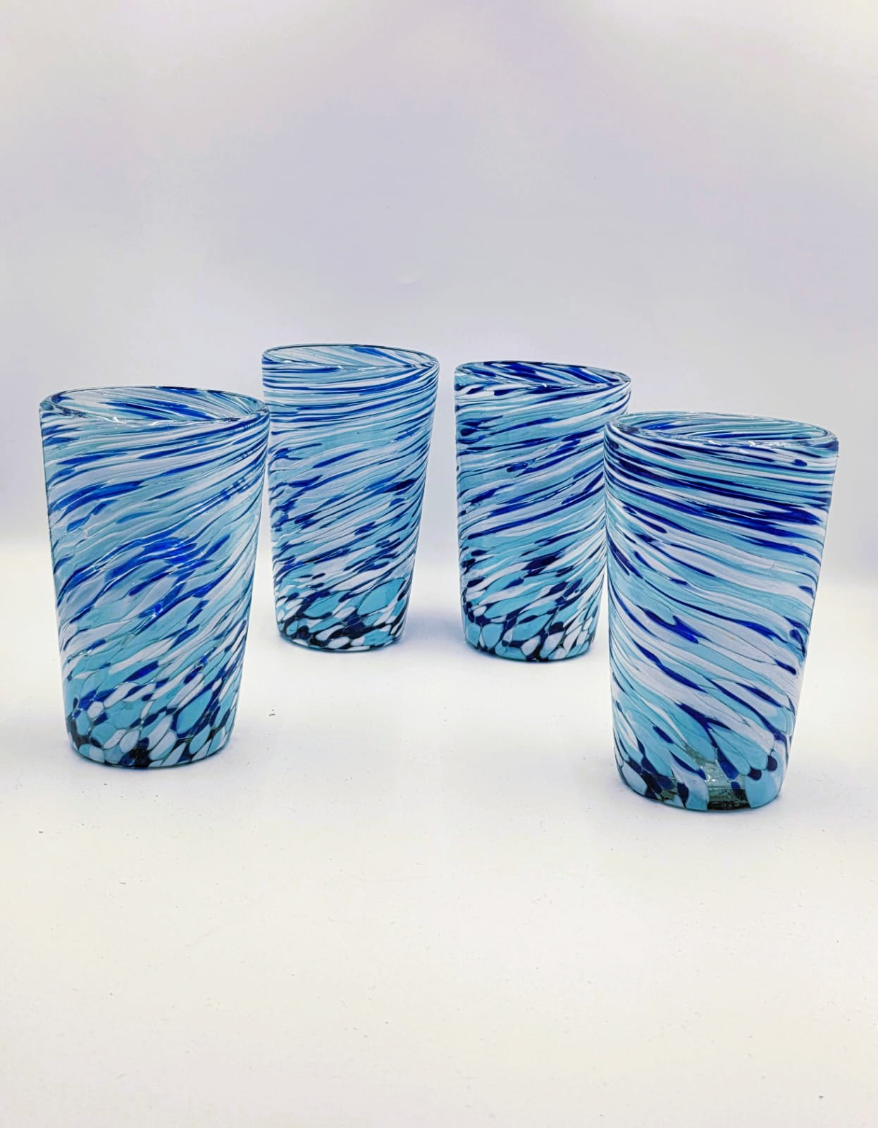 Set de 6 Vasos de Vidrio Soplado Pintas Blue Torcidas + Regalo Incluido
