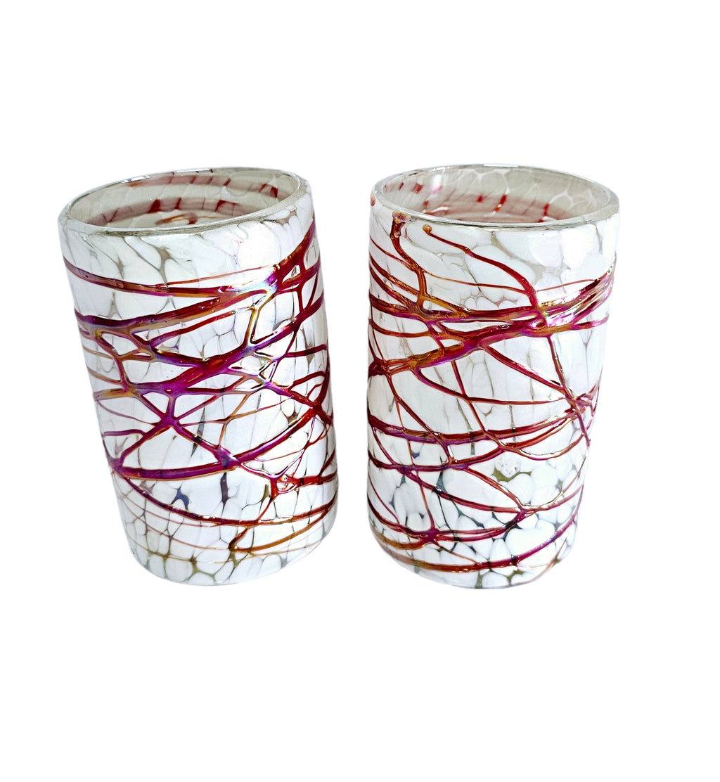 Set de 6 Vasos de Vidrio Soplado Pintas Blancas con Telaraña Roja – 14 oz + Regalo Incluido
