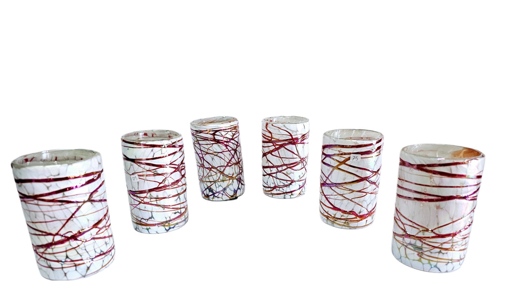 Set de 6 Vasos de Vidrio Soplado Pintas Blancas con Telaraña Roja – 14 oz + Regalo Incluido