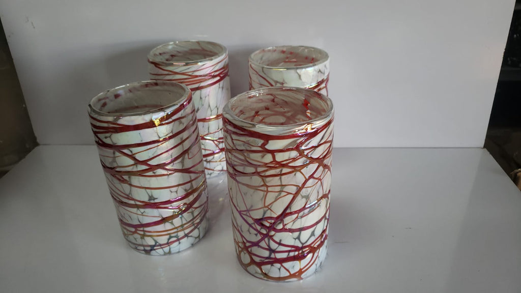 Set de 6 Vasos de Vidrio Soplado Pintas Blancas con Telaraña Roja – 14 oz + Regalo Incluido