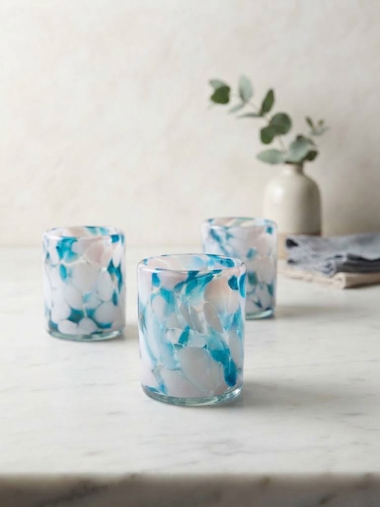 6 PZ VASOS DE VIDRIO 8X10CM (MOD. PINTAS ROSAS CON AZUL Y BLANCO)